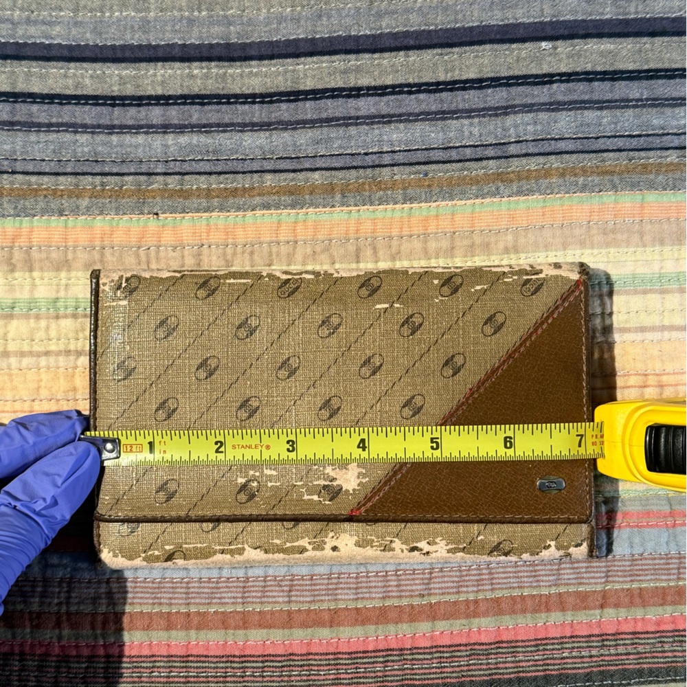 Vintage Gucci Accessory Collection Monogram coated leather wallet - Picture 14 of 15